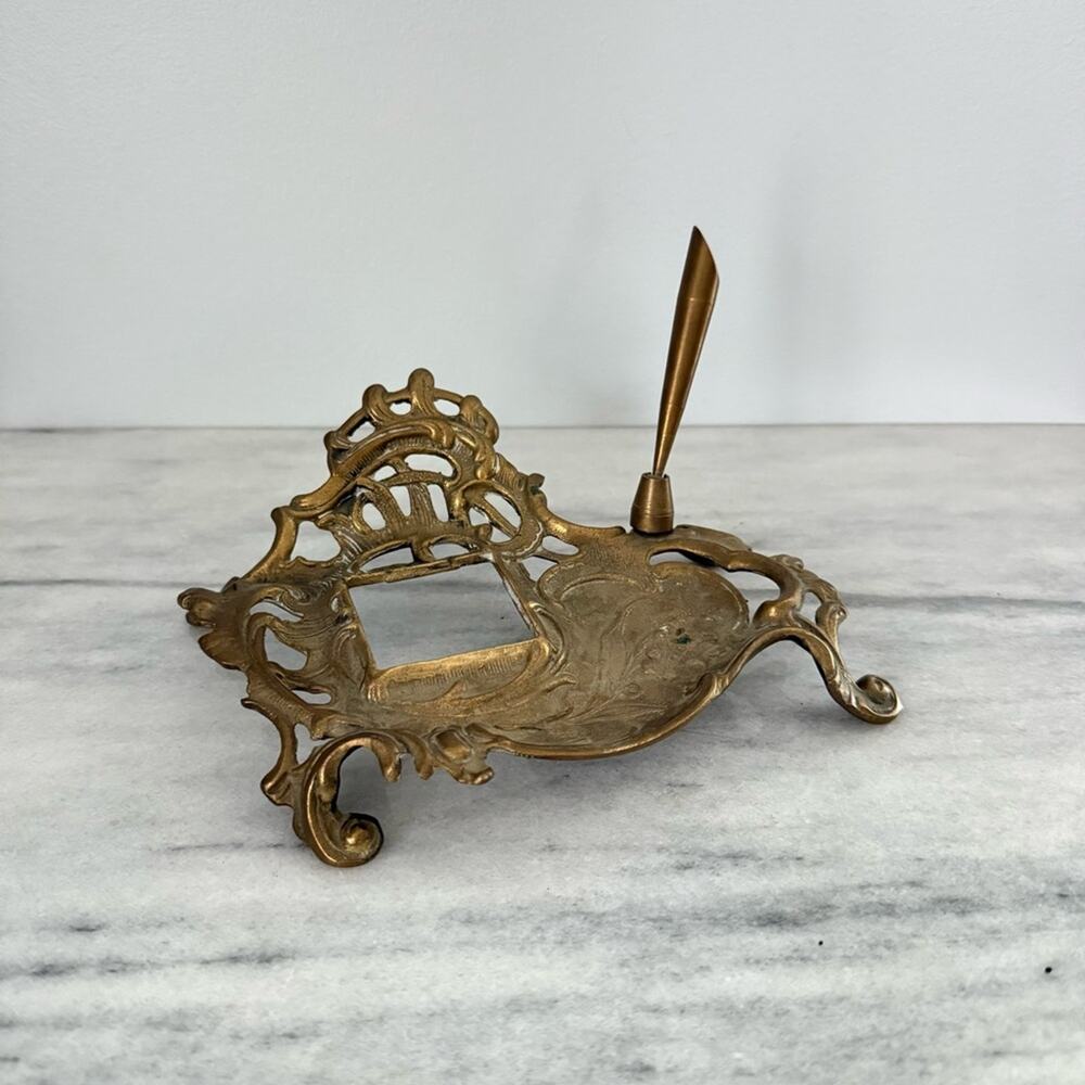 Vintage Solid Brass Art Nouveau Style Inkwell Footed Ornate Victorian Desk Gold